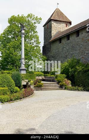Rapperwil, Suisse - 10 mai 2016 : la colonne polonaise de la liberté, symbole de la solidarité suisse à la nation qui lutte pour leur liberté.Au courant Banque D'Images