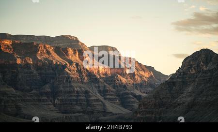 Le Whitmore Canyon donne sur le coucher du soleil Banque D'Images