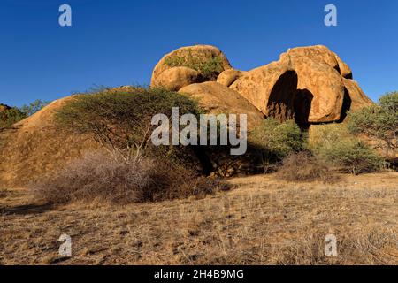 Omandumba guest Farm (ferme) : dans les rochers de granit, les montagnes Erongo près de Omaruru, Erongo, Namibie Région Banque D'Images