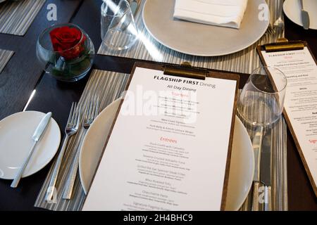 Los Angeles, Californie, États-Unis.29 mars 2019.American Airlines Group Inc. Dîner de première classe dans le salon Flagship de l'aéroport international de Los Angeles (LAX) le vendredi 29 mars 2019 à Los Angeles, en Californie © 2019 Patrick T. Fallon (image de crédit : © Patrick Fallon/ZUMA Press Wire) Banque D'Images