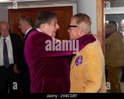 Barry Humphries et Nicky Haslam au Oldie of the Year Awards 2021 Banque D'Images