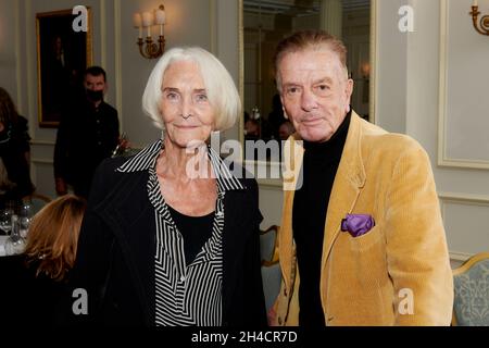 Sheila Hancock et Nicky Haslam aux Oscars Oldie de l'année 2021 Banque D'Images