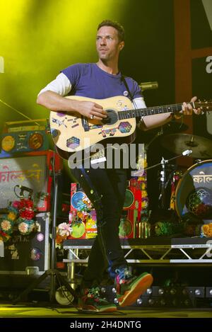 Coldplay réalise un concert de charité juste après les BRIT Awards en aide à l'enfant de guerre à l'indigo à l'O2, Londres. Banque D'Images