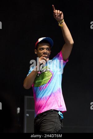 Raleigh Ritchie joue sur la scène Land of Saints au Boardmasters Festival 2016 à Watergate Bay, Newquay, Cornwall, le dimanche 14 août 2016. Banque D'Images