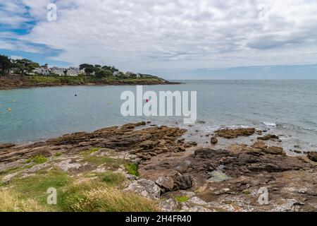 Arzon en Bretagne, belle plage à l'entrée du golfe du Morbihan Banque D'Images