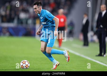 Turin, Italie.02 novembre 2021.Vyacheslav Karavaev du FC Zenit contrôle le ballon lors du match de l'UEFA Champions League Group H entre le FC Juventus et le FC Zenit au stade Allianz le 02 novembre 2021 Turin, Italie .Credit: Marco Canoniero / Alamy Live News Banque D'Images