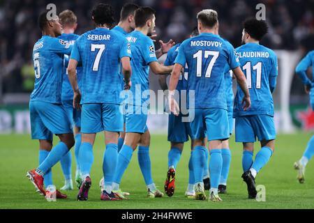 Turin, Italie.02 novembre 2021.Les joueurs du FC Zenit célèbrent après le but de Leonardo Bonucci lors du match H de l'UEFA Champions League entre le FC Juventus et le FC Zenit au stade Allianz le 02 novembre 2021 Turin, Italie .Credit: Marco Canoniero / Alamy Live News Banque D'Images