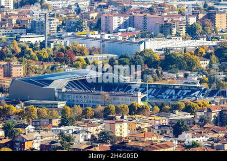 Bergame, Italie.02 novembre 2021.Bergame, Italie, 2 novembre 2021, vue générale du stade Gewiss devant la Ligue des champions de l'UEFA, match de football du Groupe F entre Atalanta BC et Manchester United le 2 novembre 2021 au stade Gewiss à Bergame, Italie - photo: Nigel Keene/DPPI/LiveMedia crédit: Independent photo Agency/Alay Live News Banque D'Images