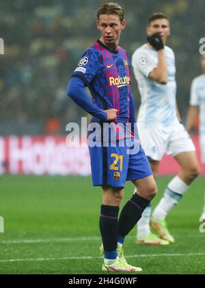 Kiev, Ukraine.02 novembre 2021.KIEV, UKRAINE - 2 NOVEMBRE: Frenkie de Jong du FC Barcelone pendant le match de la Ligue des champions de l'UEFA entre Dinamo Kiev et le FC Barcelone au NSC Olimpiyskiy le 2 novembre 2021 à Kiev, Ukraine (photo par Andrey Lukatsky/Orange Pictures) crédit: Orange pics BV/Alay Live News Banque D'Images