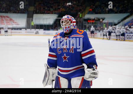 Saint-Pétersbourg, Russie.02 novembre 2021.Lars Johansson (1) de SKA Saint-Pétersbourg vu pendant la saison régulière 2021-22 de la KHL de la Ligue de hockey Kontinental entre SKA Saint-Pétersbourg et Metallurg Magnitogorsk au Palais des sports de glace.Note finale; SKA Saint-Pétersbourg 2:3 Metallurg Magnitogorsk.(Photo de Maksim Konstantinov/SOPA Images/Sipa USA) crédit: SIPA USA/Alay Live News Banque D'Images