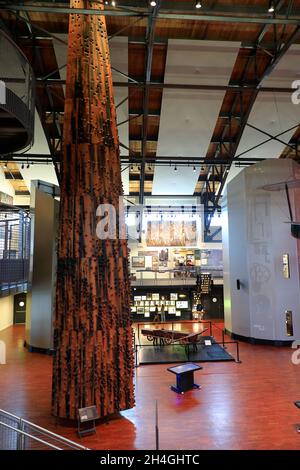 Grand Atrium avec expositions de l'histoire de Seattle dans Museum of History & Industry.Seattle.Washington.USA Banque D'Images