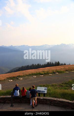 Visiteurs à Hurricane Ridge Visitor.Olympic National Park.Washington State.USA Banque D'Images