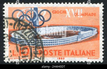 ITALIE - VERS 1960 : timbre imprimé par l'Italie, montre le stade olympique des 17e Jeux Olympiques, vers 1960 Banque D'Images