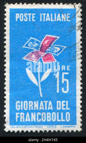 ITALIE - VERS 1963: Timbre imprimé par l'Italie, montre des timbres formant des fleurs, vers 1963 Banque D'Images