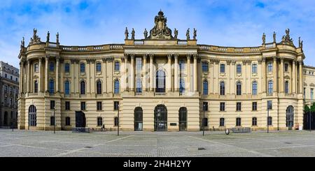 Faculté de droit, Université Humboldt à Bebelplatz, Unter den Linden, Berlin, Allemagne Banque D'Images