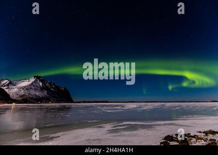 Aurora Borealis, Eggum, îles Lofoten, Nordland, Norvège Banque D'Images