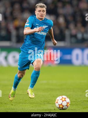 TURIN, ITALIE - NOVEMBRE 02 : Andrey Mostovoy de Zenit Saint-Pétersbourg lors du match H de la Ligue des champions de l'UEFA entre Juventus et Zenit Saint-Pétersbourg le 2 novembre 2021 à Turin, Italie.(Photo par MB Media) Banque D'Images