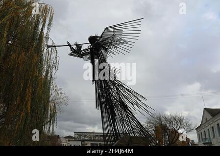 Ange de trompette par Anatoly Haidamaka au complexe commémoratif Wormwood Star à Tchernobyl Banque D'Images