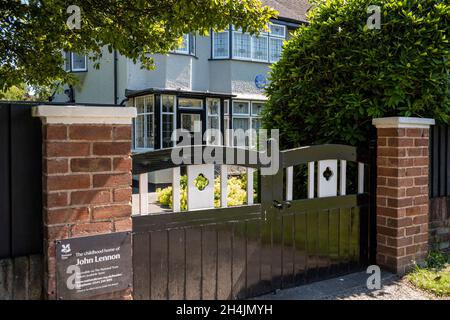 Maison d'enfance de John Lennon - Mendip 251, Menlove Avenue, Liverpool, Royaume-Uni.Bâtiment classé de catégorie II de la National Trust. Banque D'Images