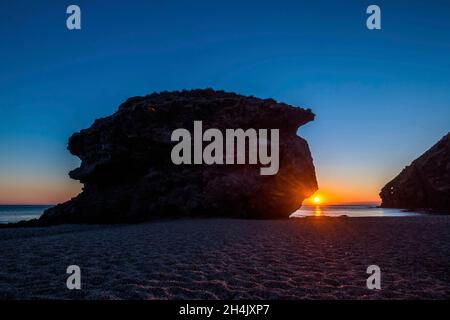 Espagne, Andalousie, Almeria, ville de Carboneras, Playa de los Muertos Banque D'Images