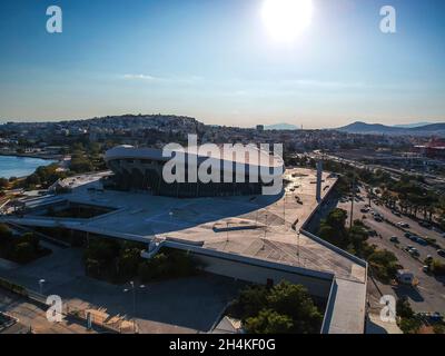 Le stade de la paix et de l'amitié, communément appelé SEF, est un stade intérieur polyvalent situé au Pirée, en Grèce Banque D'Images