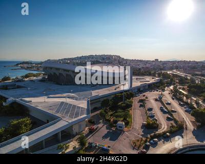 Le stade de la paix et de l'amitié, communément appelé SEF, est un stade intérieur polyvalent situé au Pirée, en Grèce Banque D'Images