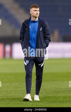 Genk, Belgique.03ème novembre 2021.Bryan Heynen de KRC Genk lors d'un tour du stade avant leur match de l'UEFA Europa League Group H contre West Ham United à Cegeka Arena le 3 novembre 2021 à Genk, Belgique.(Photo de Daniel Chesterton/phcimages.com) Credit: PHC Images/Alamy Live News Banque D'Images