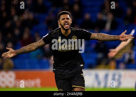 Cardiff, Royaume-Uni.03ème novembre 2021.Andre Gray, de Queens Park Rangers, célèbre son premier but de côté.EFL Skybet Championship Match, Cardiff City et Queens Park Rangers au Cardiff City Stadium de Cardiff, pays de Galles, le mercredi 3 novembre 2021. Cette image ne peut être utilisée qu'à des fins éditoriales.Utilisation éditoriale uniquement, licence requise pour une utilisation commerciale.Aucune utilisation dans les Paris, les jeux ou les publications d'un seul club/ligue/joueur. photo de Lewis Mitchell/Andrew Orchard sports Photography/Alamy Live News crédit: Andrew Orchard sports Photography/Alamy Live News Banque D'Images