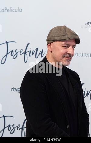 3 novembre 2021, Madrid, Espagne: ROBERTO ALAMO participe à la première de 'Josefina' au cinéma Palacio de la Prensa.(Image du crédit: © Jack Abuin/ZUMA Press Wire) Banque D'Images