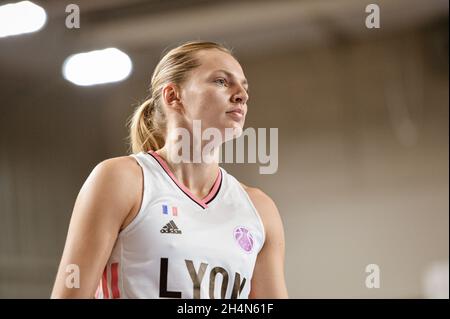 Lyon, France.03ème novembre 2021.Lyon, France, 3 novembre 2021 Marine Johannes (23 ASVEL) pendant le match de l'Eurocup de Womens entre LDLC ASVEL Feminin et Movistar Estudiantes à Mado Bonnet Arena à Lyon, France.Lyubomir Domozetski/SPP crédit: SPP Sport Press photo./Alamy Live News Banque D'Images