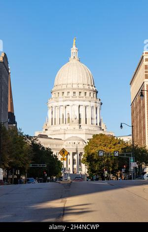 Madison, WISCONSIN - 30 octobre 2021 : le bâtiment du Capitole de l'État du Wisconsin Banque D'Images