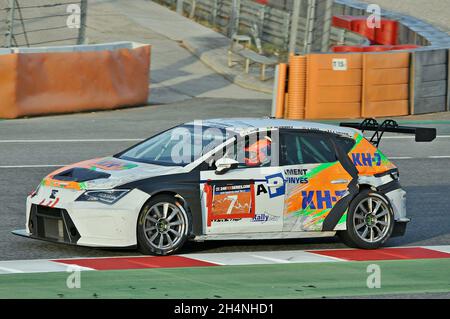 Siège Leon TCR V3 DSG-Team Baporo-KH7 dans les 24 heures de Barcelone de motosport-2017 dans le circuit de Barcelone Catalogne, Espagne Banque D'Images