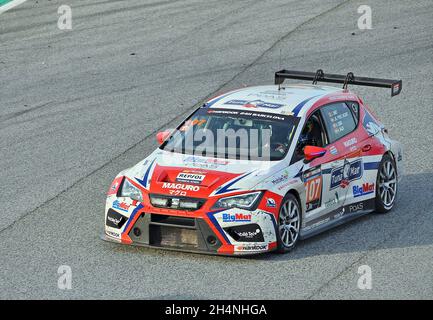 Siège Leon TCR V3 DSG-Team Monlau Concours dans les 24 heures de Barcelone de motosport-2017 dans le circuit de Barcelone Catalogne, Espagne Banque D'Images