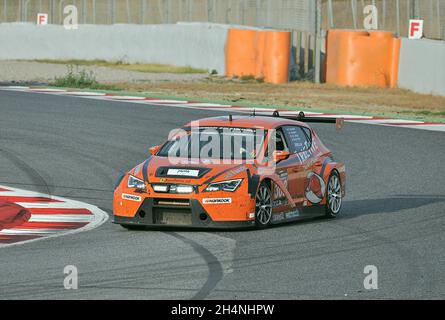 Siège Leon TCR V3 DSG-Team Red Camel dans les 24 heures de Barcelone de motosport-2017 dans le circuit de Barcelone Catalogne, Espagne Banque D'Images