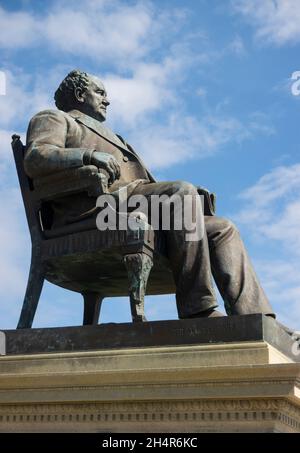 P T statue Barnum dans le parc Seaside Bridgeport CT Banque D'Images