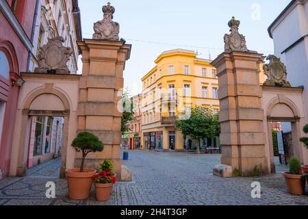 Brama Wojanowska, porte de Wojanowska, 1 Maja, Jelenia Gora, Pologne Banque D'Images