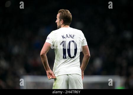 LONDRES, GBR.4 NOVEMBRE Harry Kane de Tottenham gestes lors du match de l'UEFA Europa League entre Tottenham Hotspur et SBV vitesse à White Hart Lane, Londres, le jeudi 4 novembre 2021.(Credit: Federico Maranesi | MI News) Credit: MI News & Sport /Alay Live News Banque D'Images