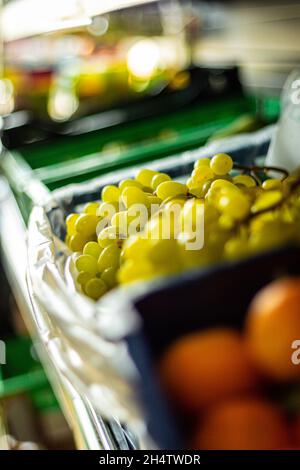 Raisins verts, savoureux et délicieux frais. Banque D'Images