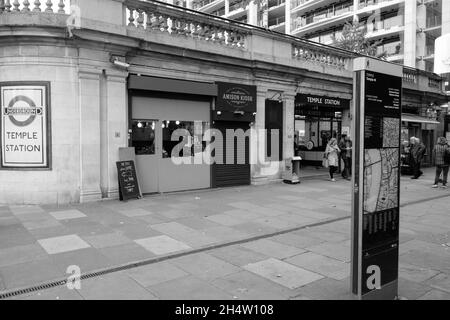 La station de métro Temple, Londres, Angleterre, Royaume-Uni. Banque D'Images