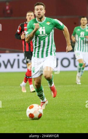 Aitor Ruibal de Real Betis Balompie lors de l'UEFA Europa League, match de football du Groupe G entre Bayer Leverkusen et Real Betis Balompie le 4 novembre 2021 à BayArena à Leverkusen, Allemagne - photo: Laurent Lairys/DPPI/LiveMedia Banque D'Images