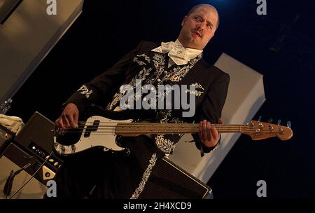 Les ruches en concert pendant le Download Festival à Donnington Park, Leicestershire. Banque D'Images