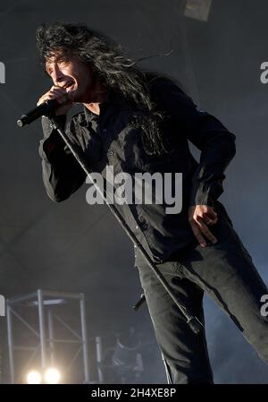 Joey Belladonna d'Anthrax se produit sur scène le jour 3 au Bloodstock Open Air Festival 2013 à Catton Hall le 11 août 2013. Banque D'Images