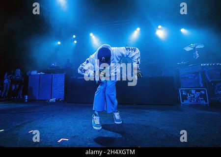 Fred Durst de Limp Bizkit en direct sur scène pendant la visite de Kerrang à l'O2 Academy de Birmingham. Banque D'Images