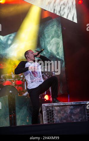 Chester Bennington of Linkin Park en direct le deuxième jour au Download Festival du 14 juin 2014 - Donington Park Banque D'Images