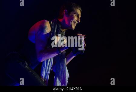 Perry Farrell, de Jane's addiction, vit sur scène le 21 août 2014 à Manchester Apollo, Manchester Banque D'Images