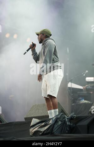 Kendrick Lamar se présentant sur scène le premier jour du Leeds Festival le 28 2015 août à Bramham Park, Yorkshire, Royaume-Uni Banque D'Images