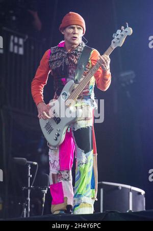 Brocante de Red Hot Chili Peppers en direct sur scène au festival T in the Park le 10 2016 juillet au château de Strathallan, en Écosse, au Royaume-Uni. Banque D'Images