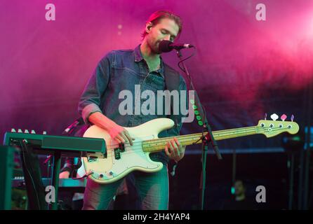 Des bêtes sauvages se sont produit sur scène lors du festival n° 6 2017 à Portmeirion, au pays de Galles, au Royaume-Uni.Date de la photo: Samedi 9 septembre 2017.Crédit photo : Katja Ogrin/ EMPICS Entertainment. Banque D'Images