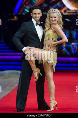 Davood Ghadami et Nadiya Bychkova posant lors de la séance photo avant la soirée d'ouverture de Strictly Come Dancing Tour 2018 à l'Arena Birmingham à Birmingham, Royaume-Uni.Date de la photo: Jeudi 18 janvier 2018.Crédit photo : Katja Ogrin/ EMPICS Entertainment. Banque D'Images