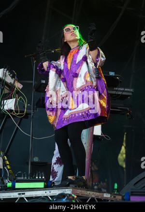 Yukimi Nagano de Little Dragon se produit en direct sur scène le 3 jour du festival Bluedot le 22 juillet 2018 à la Jodrell Bank, en Angleterre.Date de la photo: Dimanche 22 juillet 2018.Crédit photo : Katja Ogrin/ EMPICS Entertainment. Banque D'Images